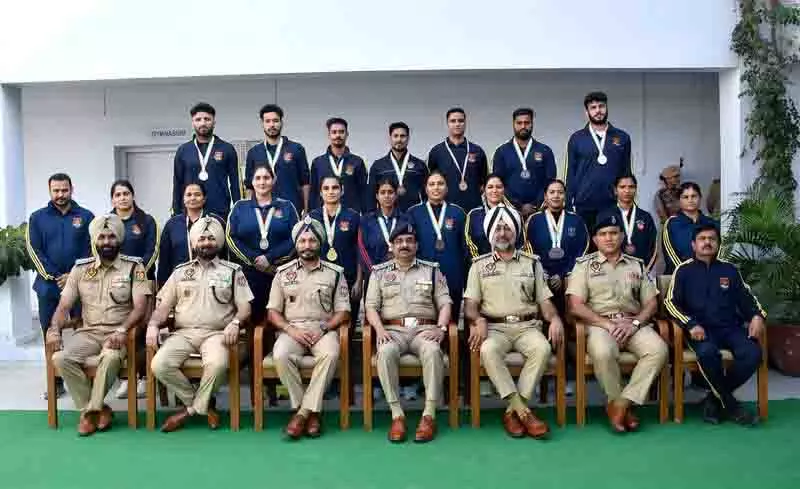 Punjab Police ने अखिल भारतीय पुलिस क्लस्टर खेलों में 51 पदक जीते Punjab Police ने अखिल भारतीय पुलिस क्लस्टर खेलों में 51 पदक जीते