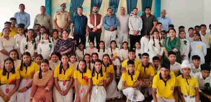 RAMGARH: राष्ट्रीय एकता दिवस पर ‘राष्ट्रीय सुरक्षा’ पर व्याख्यान आयोजित RAMGARH: राष्ट्रीय एकता दिवस पर ‘राष्ट्रीय सुरक्षा’ पर व्याख्यान आयोजित