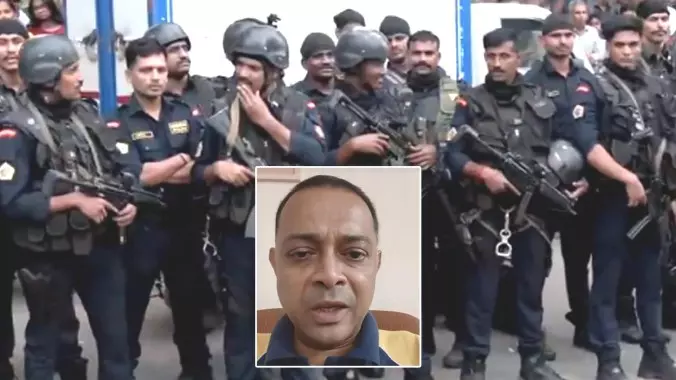 Mumbai : बंधक बनाने का नाटक खत्म, अपराधी मारा गया, स्टूडियो से 20 बच्चे बचाए गए Mumbai : बंधक बनाने का नाटक खत्म, अपराधी मारा गया, स्टूडियो से 20 बच्चे बचाए गए