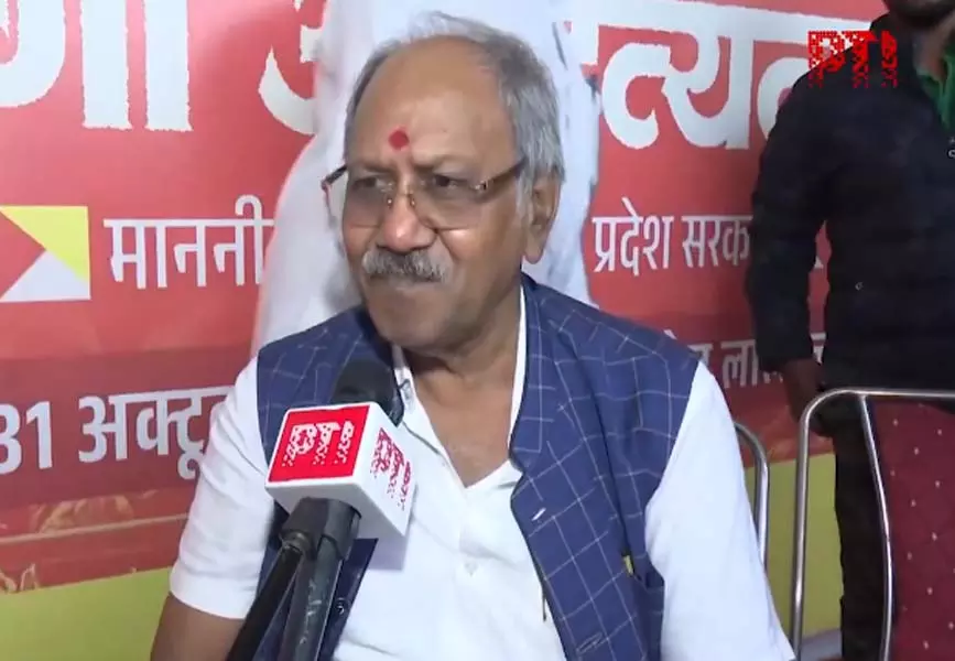 बृजमोहन अग्रवाल का तेजस्वी यादव पर तंज, देखें VIDEO... बृजमोहन अग्रवाल का तेजस्वी यादव पर तंज, देखें VIDEO...