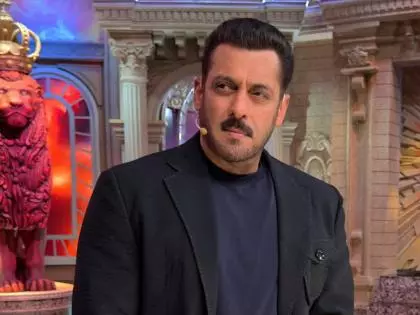 Salman Khan ने बिग बॉस सीजन 19 के सेट से शेयर की बेहद खूबसूरत तस्वीरें Salman Khan ने बिग बॉस सीजन 19 के सेट से शेयर की बेहद खूबसूरत तस्वीरें