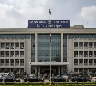 CBI ने CGST अफसर राठी राम मीणा पर दर्ज की FIR CBI ने CGST अफसर राठी राम मीणा पर दर्ज की FIR