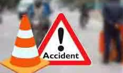 Haryana: ऑटो पलटने से छह साल के बच्चे की मौत Haryana: ऑटो पलटने से छह साल के बच्चे की मौत