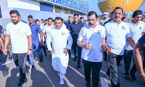 सरदार वल्लभभाई पटेल की 150वीं जयंती मनाने के लिए भुवनेश्वर में रन फॉर यूनिटी का आयोजन किया गया सरदार वल्लभभाई पटेल की 150वीं जयंती मनाने के लिए भुवनेश्वर में रन फॉर यूनिटी का आयोजन किया गया
