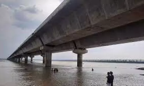 Mandi: गरली साहन में बनेगा 4.5 करोड़ रुपये का आधुनिक पुल: चंद्रशेखर Mandi: गरली साहन में बनेगा 4.5 करोड़ रुपये का आधुनिक पुल: चंद्रशेखर