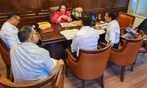 Chandigarh: समयबद्ध तरीके से पूरा हो स्वास्थ्य संस्थानों का निर्माण: आरती सिंह Chandigarh: समयबद्ध तरीके से पूरा हो स्वास्थ्य संस्थानों का निर्माण: आरती सिंह