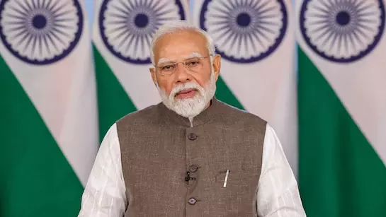 Rashtriya Ekta Diwas: PM मोदी ने स्टैच्यू ऑफ यूनिटी पर श्रद्धांजलि अर्पित की