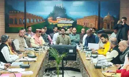 Himachal: अनुराग ने जिला विकास परियोजनाओं के त्वरित एवं गुणवत्तापूर्ण क्रियान्वयन पर जोर दिया Himachal: अनुराग ने जिला विकास परियोजनाओं के त्वरित एवं गुणवत्तापूर्ण क्रियान्वयन पर जोर दिया