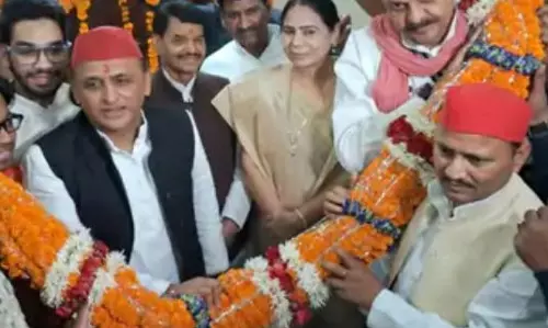 Ghazipur: सपा की शक्ति प्रदर्शन रैली, योगी सरकार पर जमकर बरसे नेता