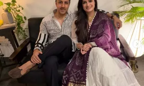 दिया मिर्जा ने परिवार संग साथ बिताया क्वालिटी टाइम, बोलीं- अपने प्यारे लोगों के करीब रहना ही सबसे बड़ी खुशी दिया मिर्जा ने परिवार संग साथ बिताया क्वालिटी टाइम, बोलीं- अपने प्यारे लोगों के करीब रहना ही सबसे बड़ी खुशी