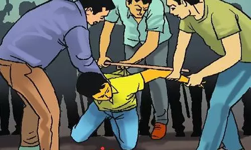 Bareilly: लूट की वारदात नाकाम, किसानों ने बदमाश को पकड़ा