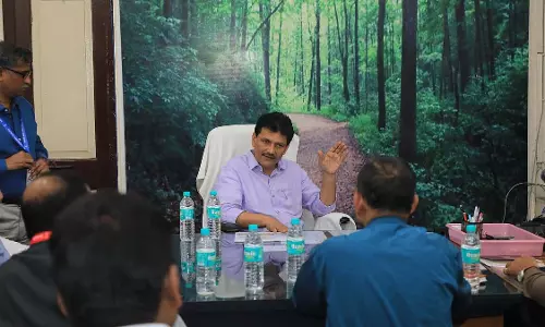 स्वास्थ्य मंत्री ने सीरम इंस्टीट्यूट से सर्वाइकल कैंसर वैक्सीन अभियान का नेतृत्व करने का आग्रह किया