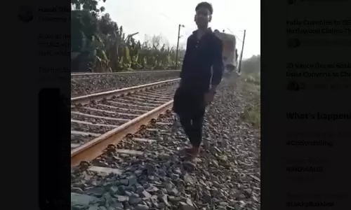 युवक की मौत का LIVE मंजर...रील बनाने की सनक पड़ी भारी युवक की मौत का LIVE मंजर...रील बनाने की सनक पड़ी भारी