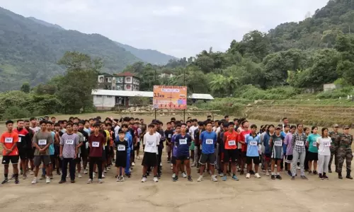 Arunachal: असम राइफल्स की खोंसा बटालियन ने तिरप में फिट इंडिया रन का आयोजन Arunachal: असम राइफल्स की खोंसा बटालियन ने तिरप में फिट इंडिया रन का आयोजन
