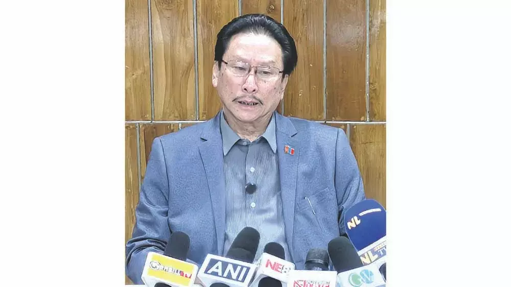 Nagaland सरकार ने हड़ताली कर्मचारियों से विरोध प्रदर्शन वापस लेने का आग्रह किया Nagaland सरकार ने हड़ताली कर्मचारियों से विरोध प्रदर्शन वापस लेने का आग्रह किया
