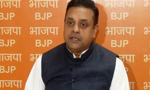 भाजपा के संबित पात्रा ने पार्टी बैठक में बांग्लादेश का राष्ट्रगान गाने की निंदा की