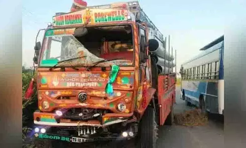 Hanamkonda में एक शादी समारोह में दुर्घटना में तीन लोगों की मौत Hanamkonda में एक शादी समारोह में दुर्घटना में तीन लोगों की मौत