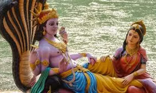 Devuthani Ekadashi 2025: विष्णु जागरण की सही तारीख और पूजा का महत्व जानें Devuthani Ekadashi 2025: विष्णु जागरण की सही तारीख और पूजा का महत्व जानें