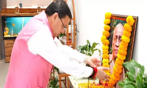 CM Dhami ने सरदार पटेल को 150वीं जयंती पर दी श्रद्धांजलि