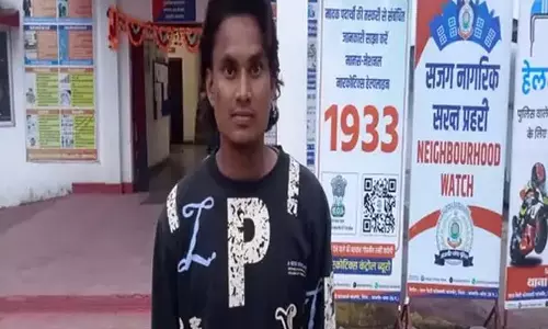 खिलौना पिस्तौल दिखाकर व्यापारी को डराया, आरोपी युवक गिरफ्तार खिलौना पिस्तौल दिखाकर व्यापारी को डराया, आरोपी युवक गिरफ्तार