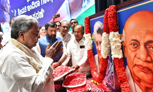 हेडगेवार नहीं, गांधी ने भारत की आजादी के लिए लड़ाई लड़ी: सिद्धारमैया हेडगेवार नहीं, गांधी ने भारत की आजादी के लिए लड़ाई लड़ी: सिद्धारमैया