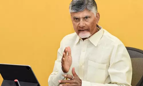 Andhra CM अधिकारियों से जलमग्न फसलों की सुरक्षा करने को कहा