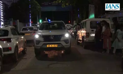केंद्रीय मंत्री भूपेंद्र यादव कोलकाता पहुंचे, भाजपा कार्यालय में की संगठनात्मक बैठक