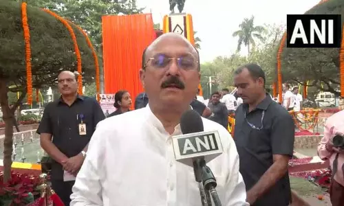दिल्ली में बिना मान्यता वाले स्कूलों पर सख्ती, शिक्षा मंत्री आशीष सूद बोले दिल्ली में बिना मान्यता वाले स्कूलों पर सख्ती, शिक्षा मंत्री आशीष सूद बोले