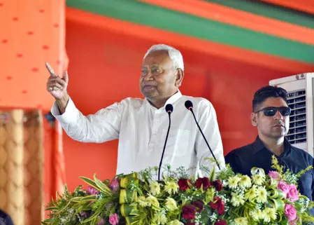 अब बिहारी कहलाना अपमान की नहीं, सम्मान की बात है : सीएम नीतीश अब बिहारी कहलाना अपमान की नहीं, सम्मान की बात है : सीएम नीतीश
