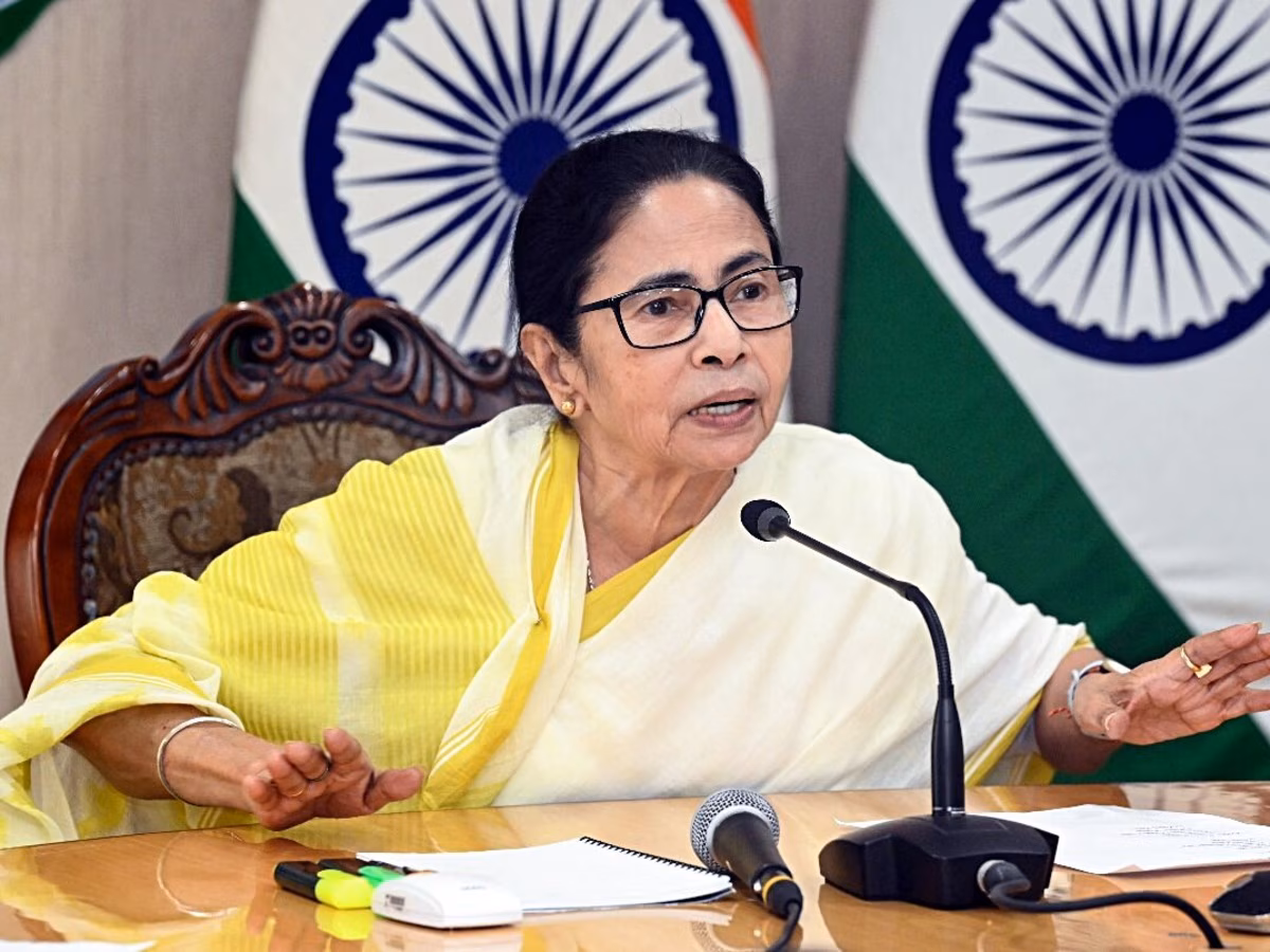 Hooghly: ममता बनर्जी ने सफल विद्यार्थियों के उज्ज्वल भविष्य की कामना की Hooghly: ममता बनर्जी ने सफल विद्यार्थियों के उज्ज्वल भविष्य की कामना की