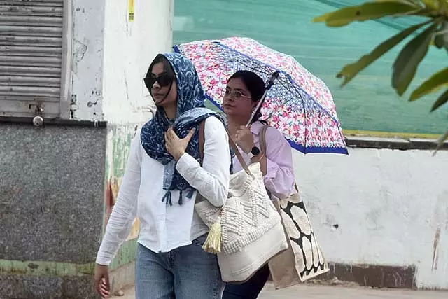 अभूतपूर्व धूप : नवंबर में नया उच्च स्तर अभूतपूर्व धूप : नवंबर में नया उच्च स्तर