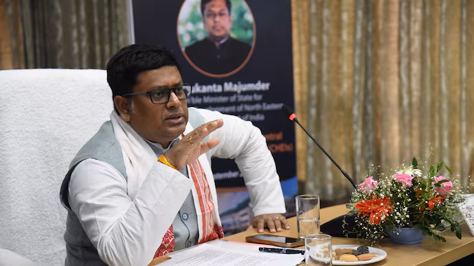 Kolkata: एसआईआर प्रोजेक्ट रोकने की कोशिश कर रही है तृणमूल: सुकांत Kolkata: एसआईआर प्रोजेक्ट रोकने की कोशिश कर रही है तृणमूल: सुकांत