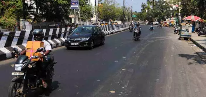 Chennai नगर निगम यातायात के सुचारू प्रवाह के लिए बस मार्गों के साथ सड़कों का विस्तार करेगा Chennai नगर निगम यातायात के सुचारू प्रवाह के लिए बस मार्गों के साथ सड़कों का विस्तार करेगा