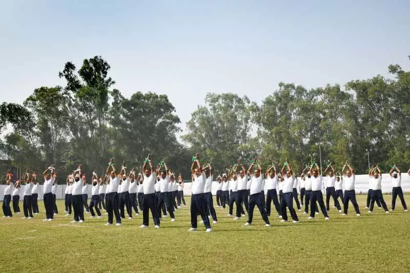 Chandigarh के 172 पुलिसकर्मियों के पाठ्यक्रम पूरा होने के उपलक्ष्य में विदाई परेड का आयोजन Chandigarh के 172 पुलिसकर्मियों के पाठ्यक्रम पूरा होने के उपलक्ष्य में विदाई परेड का आयोजन