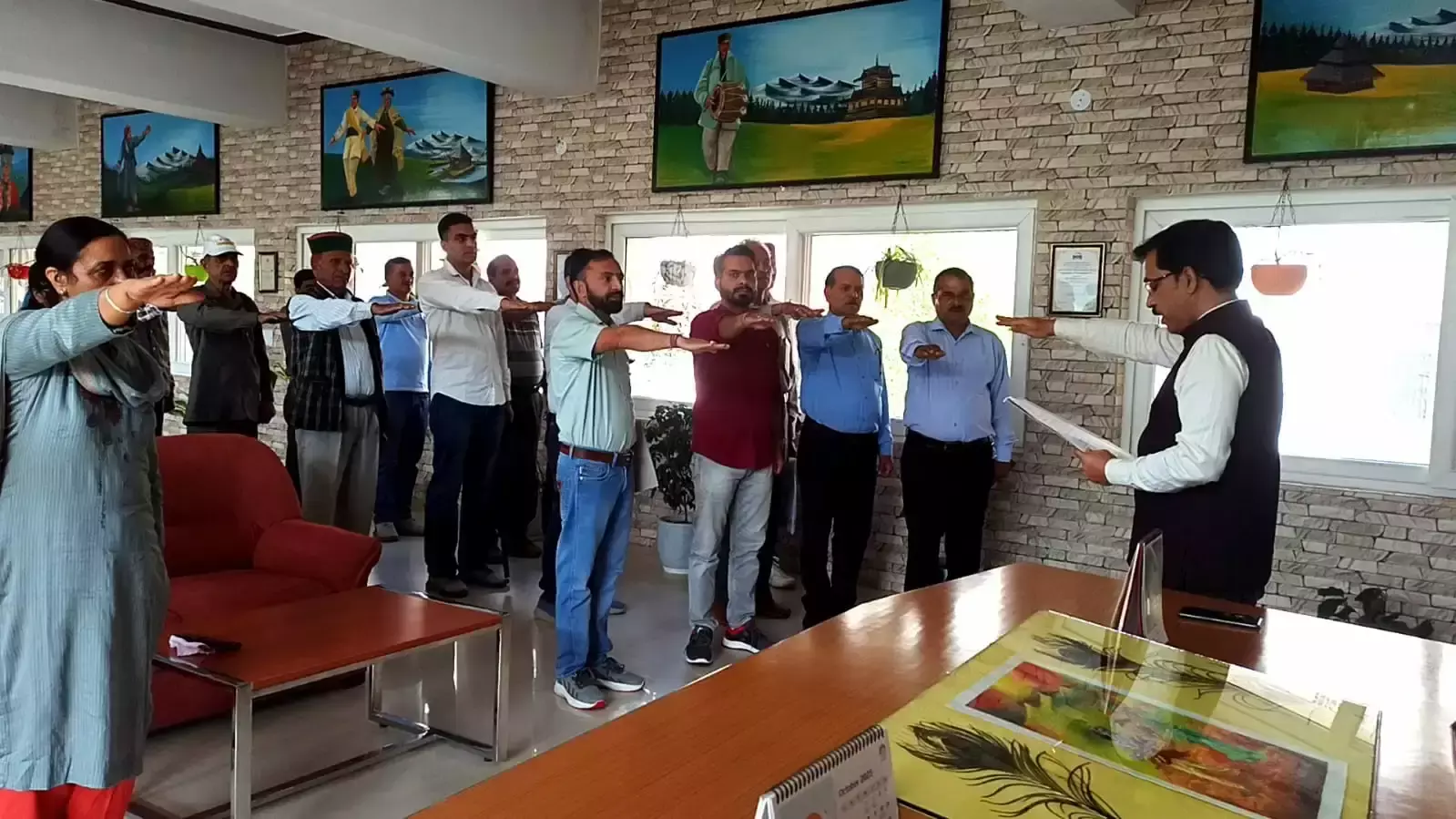 Hamirpur: एकता और बलिदान के प्रतीक नेताओं को श्रद्धांजलि अर्पित Hamirpur: एकता और बलिदान के प्रतीक नेताओं को श्रद्धांजलि अर्पित