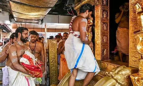 Sabarimala के पूर्व कार्यकारी अधिकारी मंदिर से सोना चोरी के मामले में गिरफ्तार