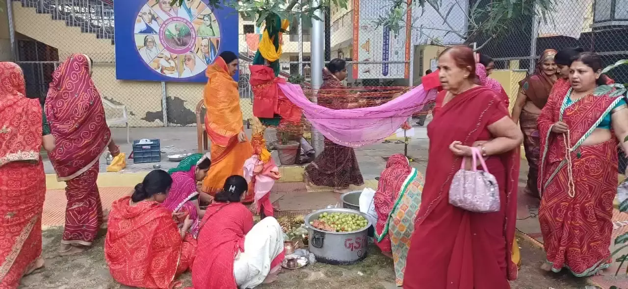Jaipur: श्रद्धा और उत्साह के साथ मनाया गया आंवला नवमी का पर्व