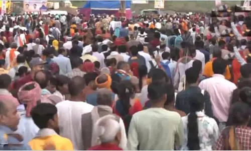 Devuthani Ekadashi : भक्त अयोध्या की तीर्थयात्रा करते हैं