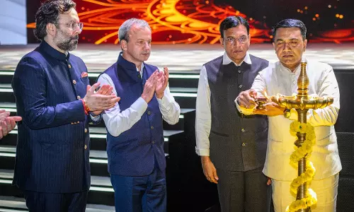 Goa में हुआ फिडे विश्व कप का भव्य आगाज़, नाम रखा गया ‘विश्वनाथन आनंद कप’ Goa में हुआ फिडे विश्व कप का भव्य आगाज़, नाम रखा गया ‘विश्वनाथन आनंद कप’