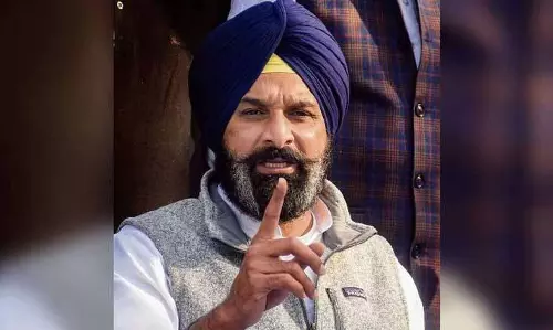 Punjab के राज्यपाल ने भ्रष्टाचार के मामले में बिक्रम सिंह मजीठिया के खिलाफ मुकदमा चलाने की मंजूरी दी