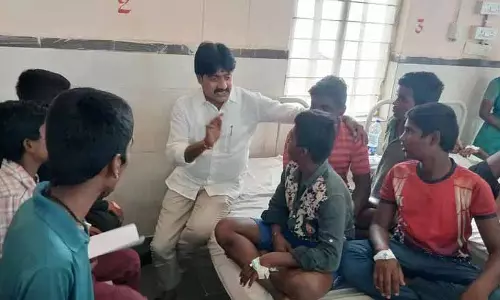 गडवाल के BC Hostel में फूड पॉइज़निंग, 50 छात्र अस्पताल में भर्ती गडवाल के BC Hostel में फूड पॉइज़निंग, 50 छात्र अस्पताल में भर्ती