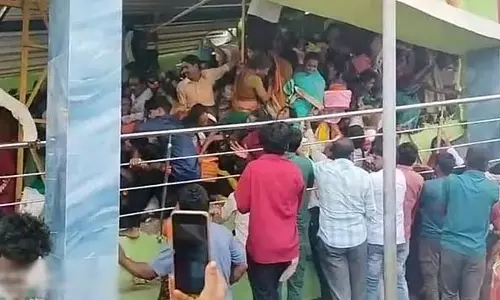 एक और भगदड़ का मामला: 9 श्रद्धालुओं की मौत, कासिबुग्गा वेंकटेश्वर स्वामी मंदिर में हादसा
