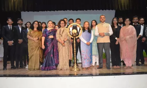 Haryana : महिला पैनल सदस्य ने कहा, देश भर में एनआरआई सेल स्थापित किए जा रहे Haryana : महिला पैनल सदस्य ने कहा, देश भर में एनआरआई सेल स्थापित किए जा रहे