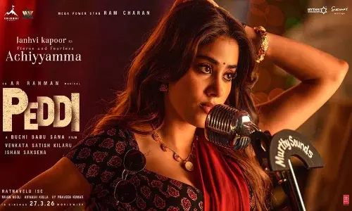 राम चरण की फिल्म Peddhi से जान्हवी कपूर का फर्स्ट लुक जारी