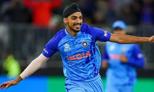 अर्शदीप सिंह को लगातार प्लेइंग इलेवन में जगह नहीं दी जा रही: Ashwin अर्शदीप सिंह को लगातार प्लेइंग इलेवन में जगह नहीं दी जा रही: Ashwin