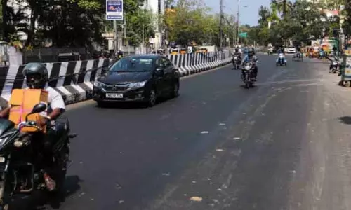 Chennai नगर निगम यातायात के सुचारू प्रवाह के लिए बस मार्गों के साथ सड़कों का विस्तार करेगा