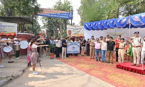 Chandigarh Police की रन फॉर यूनिटी राष्ट्रीय एकता दिवस का प्रतीक है Chandigarh Police की रन फॉर यूनिटी राष्ट्रीय एकता दिवस का प्रतीक है