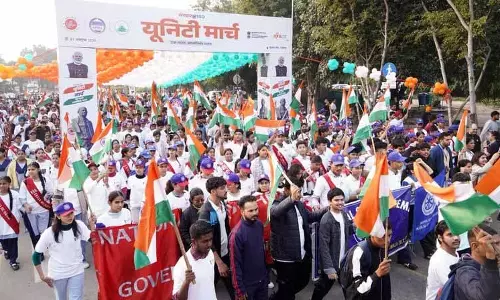 युवाओं और NSS स्वयंसेवकों ने एकता के लिए मार्च निकाला