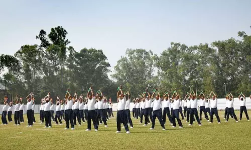 Chandigarh के 172 पुलिसकर्मियों के पाठ्यक्रम पूरा होने के उपलक्ष्य में विदाई परेड का आयोजन
