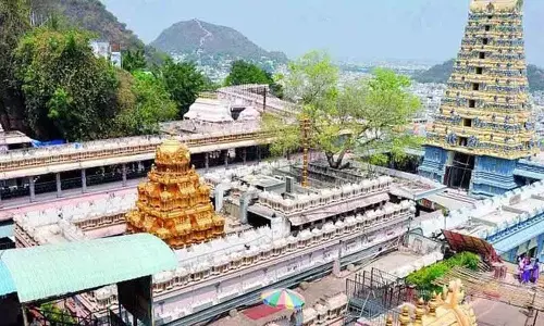 Indrakiladri में भवानी मंडल की दीक्षा शुरू
